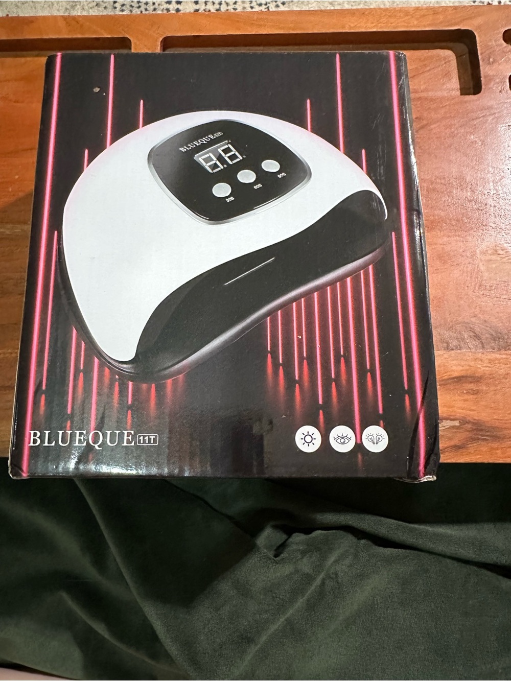 BLUEQUE LED Nail Lamp - White and Black
